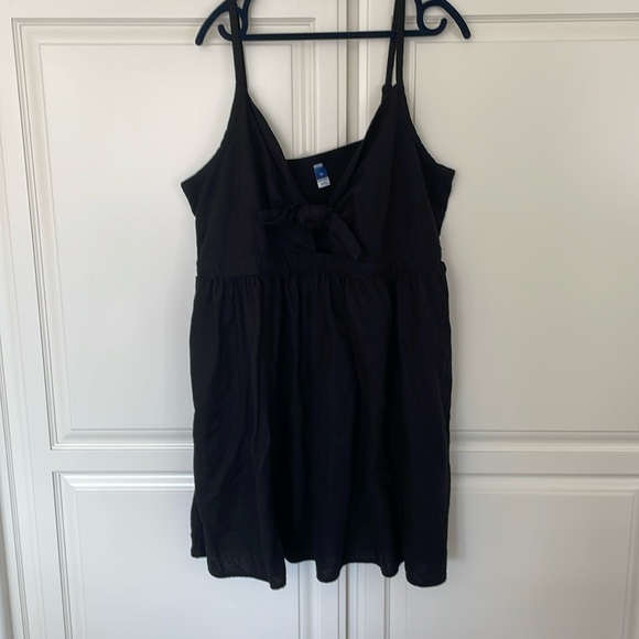 Old Navy Dresses & Skirts - Woman’s dress